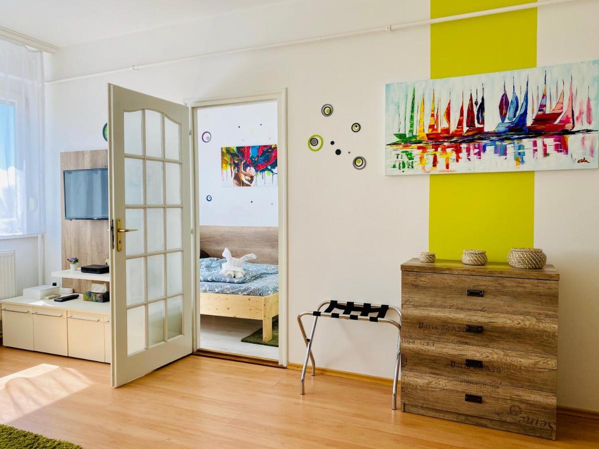 Kalvaria Apartman Szeged Exterior photo